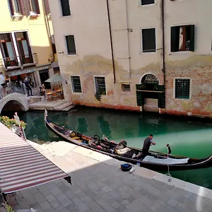Dimora Al Doge Beato Vista Canale Bed & Breakfast